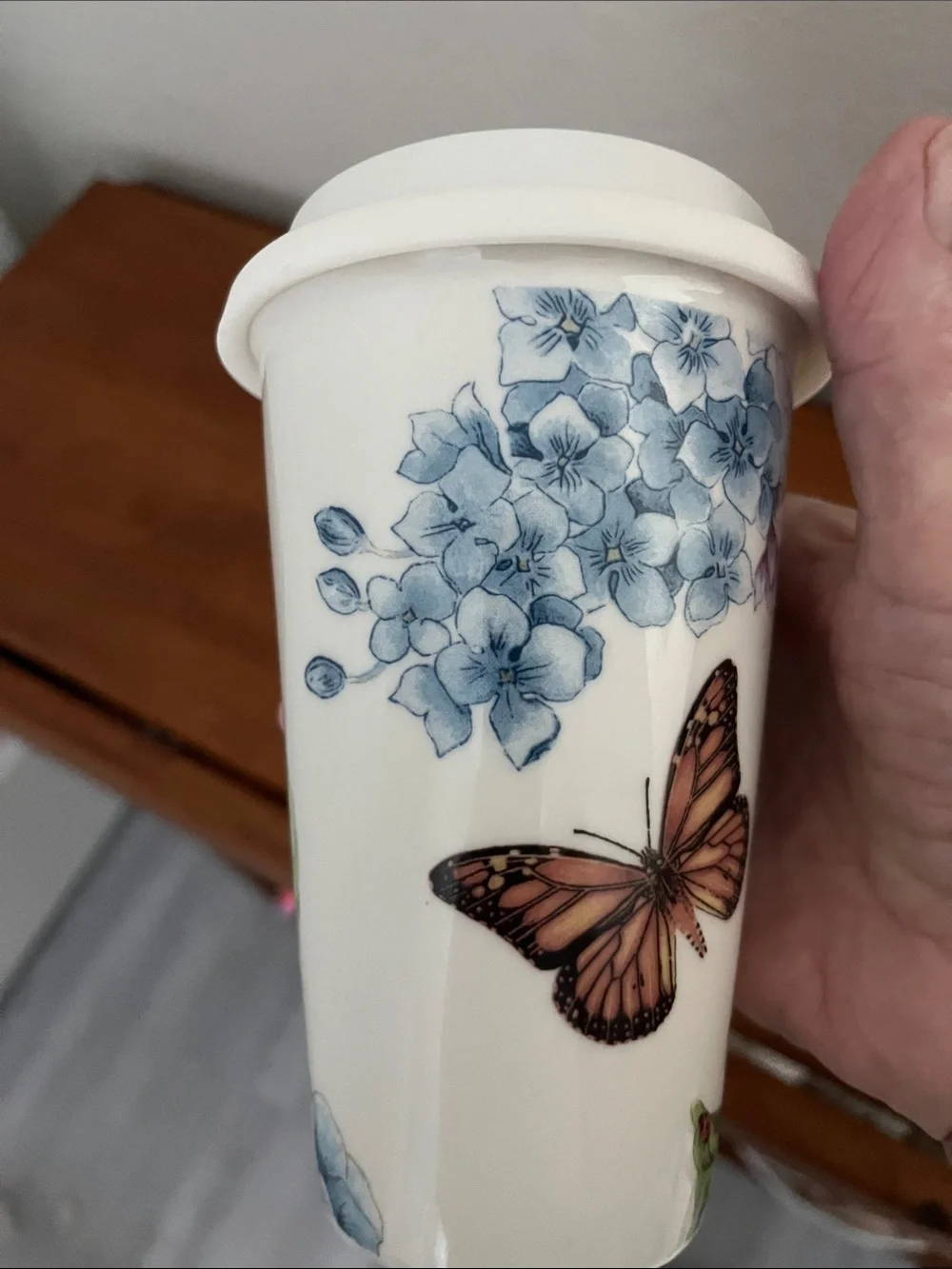 Lenox Butterfly Meadow Hydrangeas Ceramic Travel Mug with Silicone Lid